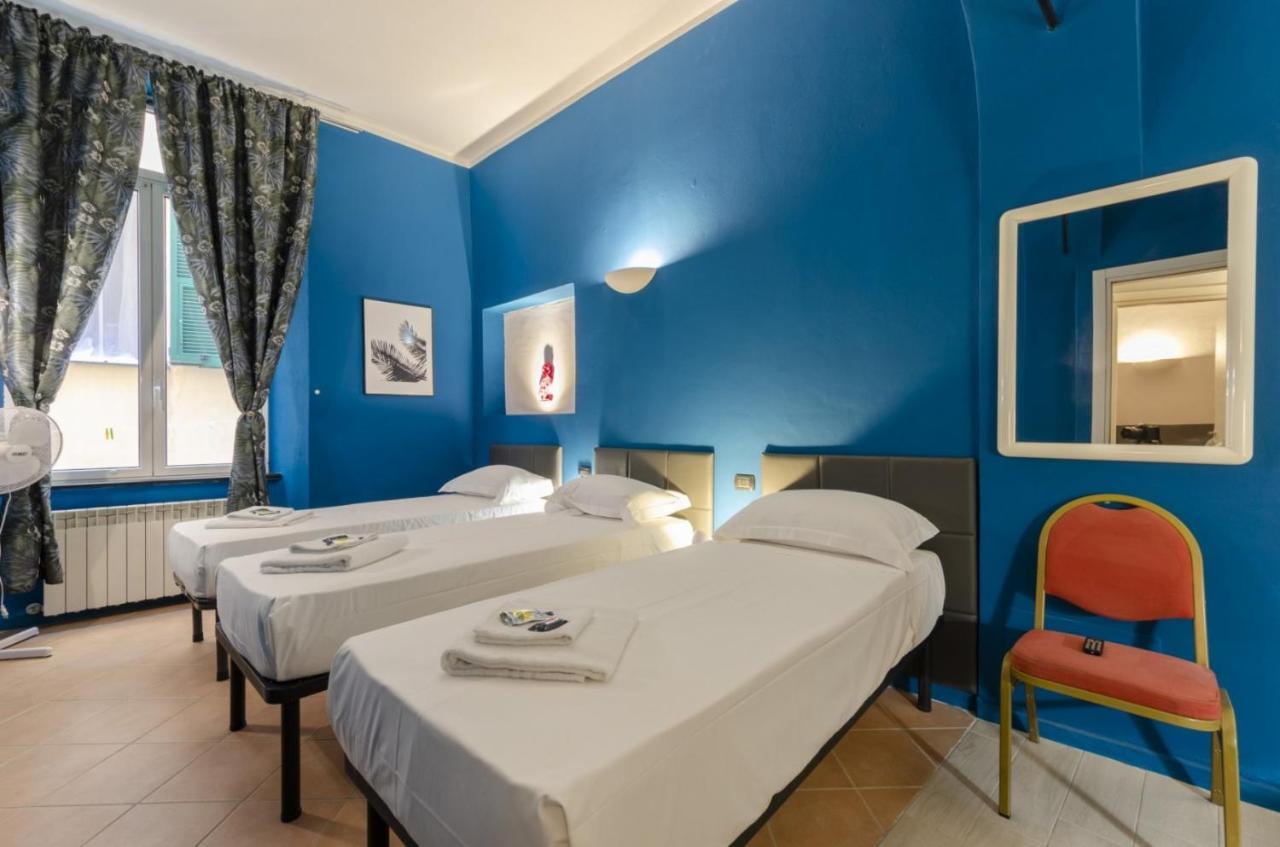 Apartamento Joivy Warm Family Flat For 9, Near Porto Antico Génova Exterior foto