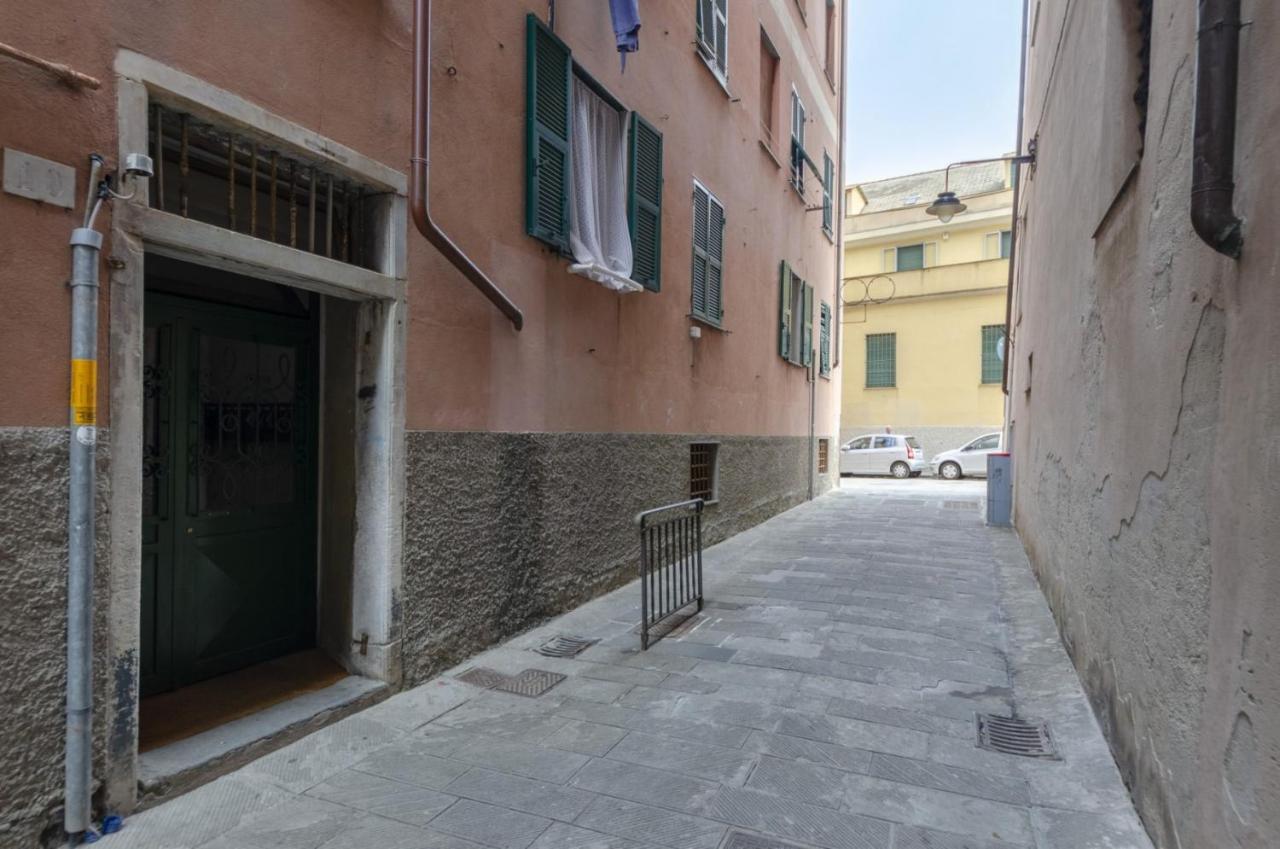 Apartamento Joivy Warm Family Flat For 9, Near Porto Antico Génova Exterior foto